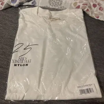 니시가키 쇼쿠 그래픽T셔츠 NYLON 콜라보