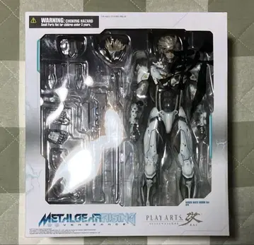 METAL GEAR RISING PLAYARTS 라이덴