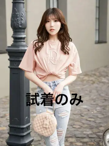 다리치 로고 크롭 T셔츠