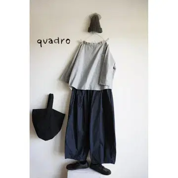 quadro 쿠오드로 보틀넥 풀오버