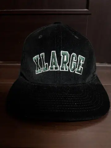 XLARGE 코듀로이 캡
