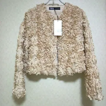 [ 새상품 ] ZARA 크롭 자켓 L