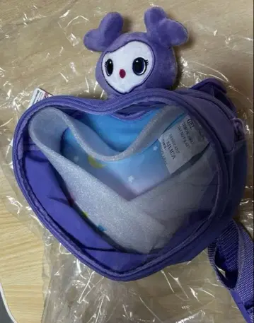 TWICE LOVELYS 삐요큥 바디백 GiGO 한정판 사나