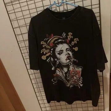 Dope 오이란 티셔츠 데미지 가공 그레이 블랙 하이 디자인