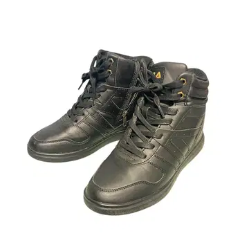 FILA 블랙 하이컷 스니커즈 지퍼 포함