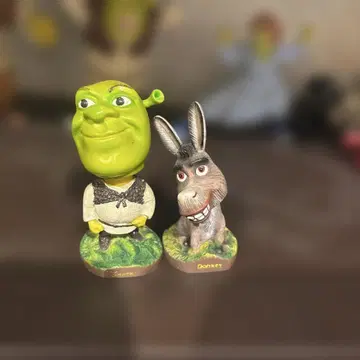 Shrek과 Donkey 피규어세트