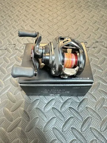 ALPHAS AIR TW 8.6L 베이트 낚시릴