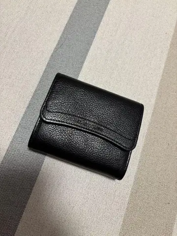 일비종떼 접이식 지갑