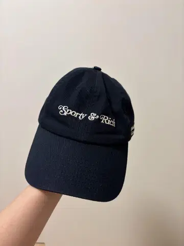 Sporty & Rich 네이비 캡