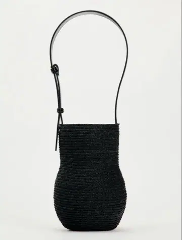 ZARA 자라 카고백 버킷백 블랙