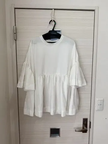 yori 개더 슬리브 티셔츠 화이트