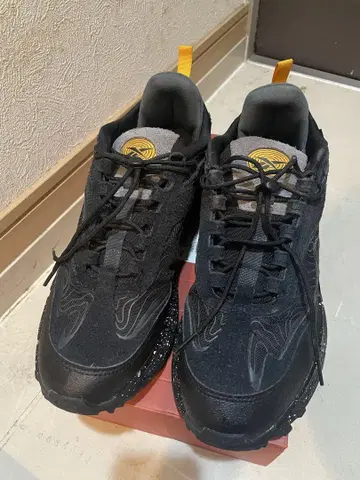 REEBOK ZIG KINETICA 2.5 EDGE 새상품급