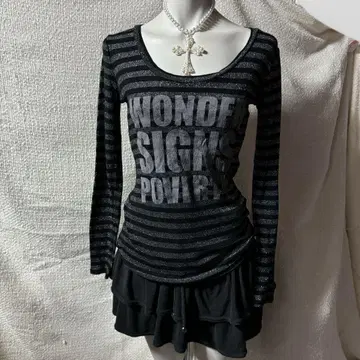 헤이세이 갸루 Y2K 그런지 보더 피치티 롱티 다크코어 NANA