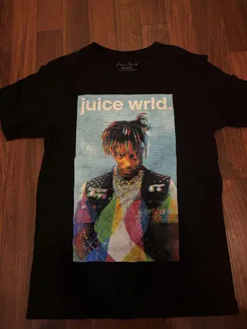 주스 월드 T셔츠