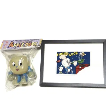 한정판 APPLE DUDE 축광 소프트 비닐 그림 세트 현대 아트