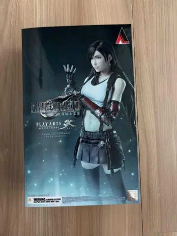 파이널 판타지 7 PLAY ARTS 티파 락하트