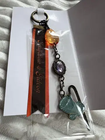 [ 미사용 ] 디즈니 할로윈 빌런즈 키체인 페로 길리언
