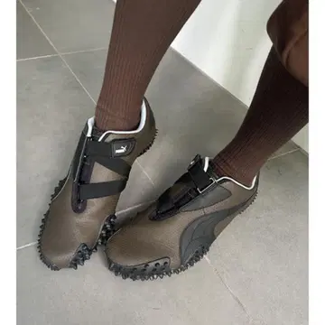 25AW [ emmi x PUMA ] Mostro Perf 25cm