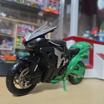 S.H.Figuarts EX 하드 보일더 초기