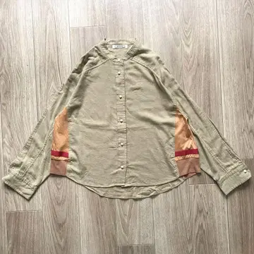 BLANC basque 블랑바스크 절개 디자인 셔츠