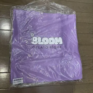 8LOOM 공식 굿즈 GELATO PIQUE 토트백