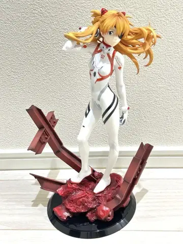 신 에반게리온 극장판 시키나미 아스카 랑그레이 화이트 플러그 수트 모습