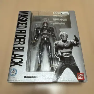 SHFiguarts 가면라이더 블랙 피규어