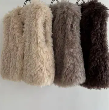 THINK FUR Curly Fur Minimal Vest 미사용 새상품