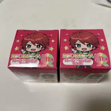 컬러풀 피치 트레이딩 피규어