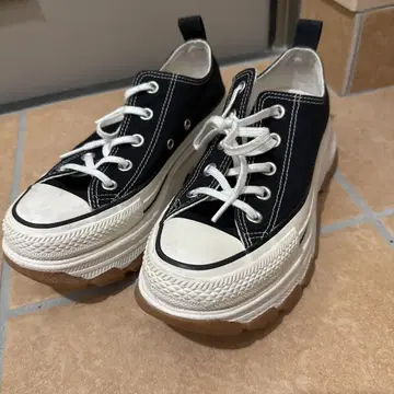 CONVERSE ALL STAR 블랙 스니커즈