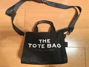 [ 가격 인하 ] MARC JACOBS THE TOTE BAG 블랙