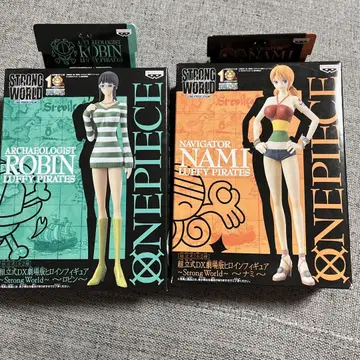 원피스 STRONG WORLD 로빈 나미 DX 피규어