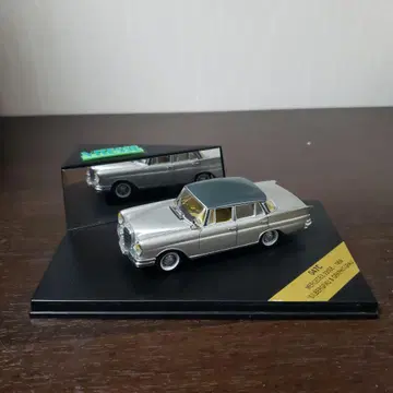 VITESSE 1/43 메르세데스 220ES-1959