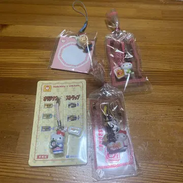 마루짱 야키소바 헬로키티 스트랩