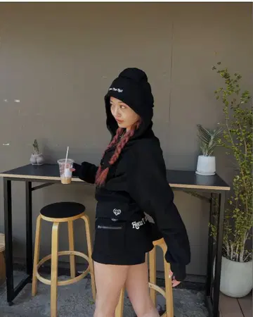 hth 후드티