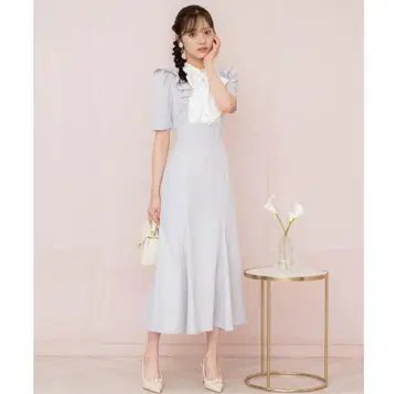 윌 셀렉션 요크 절개 리본 타이 머메이드 원피스 색스