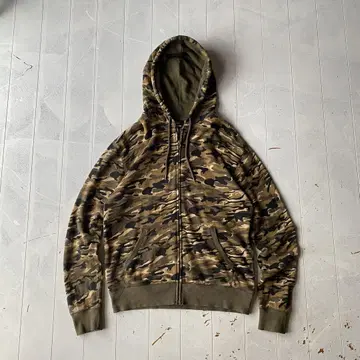 QUIKSILVER 카모 패턴 집업 후디