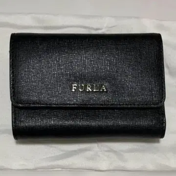 FURLA 훌라 가죽 3단 폴더형 지갑
