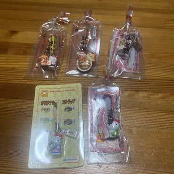 마루짱 야키소바 헬로키티 스트랩 세트