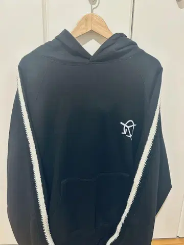 OY 후드티