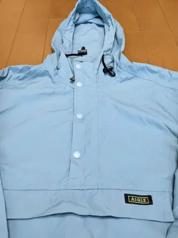 AIGLE 에이글 후드 부착 풀오버 나일론 자켓 아노락
