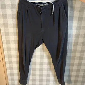 [가격 인하] Paul Smith 네이비 조거 팬츠