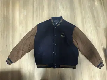 King Louie 바시티 자켓