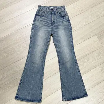 MOUSSY MVS FLARE 24인치