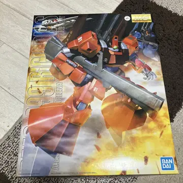 MG 1/100 릭 디아스 (콰트로기)