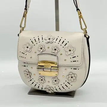 [ 새상품급 ] FURLA 클럽 미니 플라워 모티브 숄더백 사선 가케