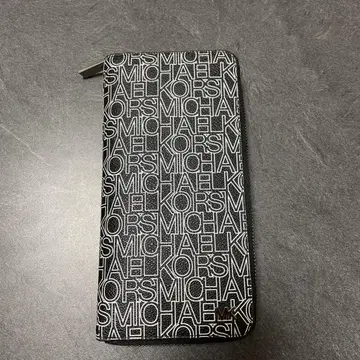 MICHAEL KORS 장지갑
