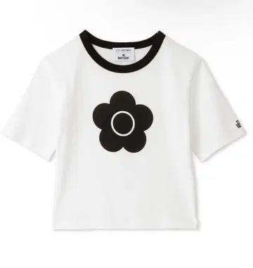 [ 미사용 새상품 ] LILY BROWN MARY QUANT 크롭 T셔츠