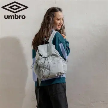 1회 사용 플라자 한정판 umbro 엄브로 플랩 백팩
