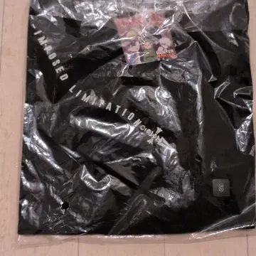 UNIQLO x HUNTERXHUNTER 크라피카 T셔츠 S